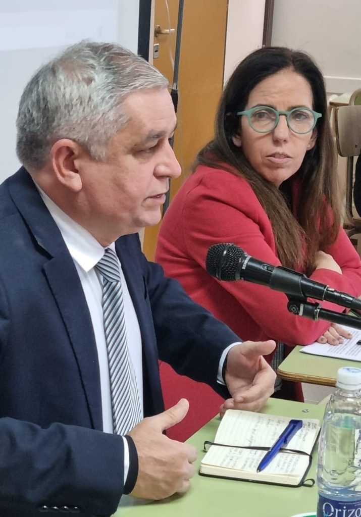 Docente de la FCEyJ abrió el Encuentro Internacional de Derechos Culturales