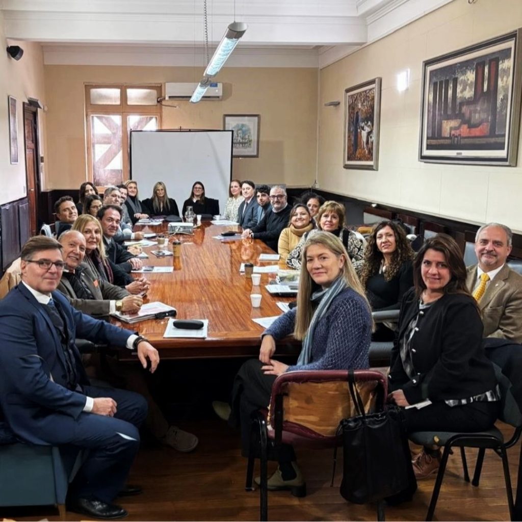 El Consejo de Decanas y Decanos de Facultades de Derecho de Universidades Nacionales se reunió y se pronunció a favor de la Ley de Financiamiento Universitario